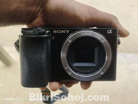 Sony a6000 only body for sell